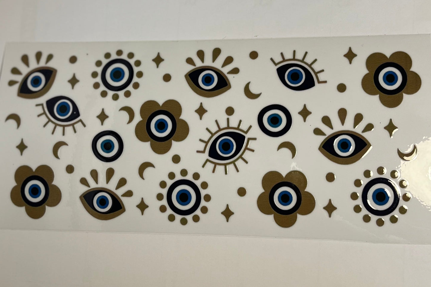 Eyes & Flowers